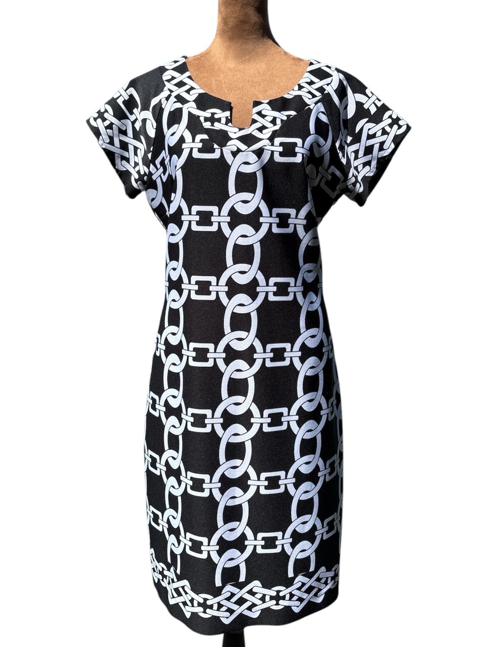 VOIR VOIR Black White Short Sleeve Shift Dress Size 10